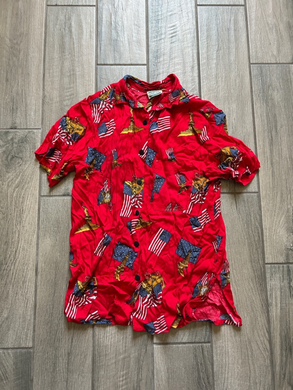 Men's Red Short-Sleeve Button-Down Shirt with Patriotic Print